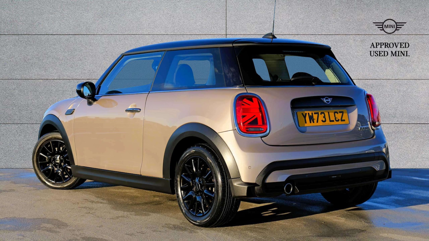 Used MINI Hatch 2023 for sale - 77134959: Photo 2