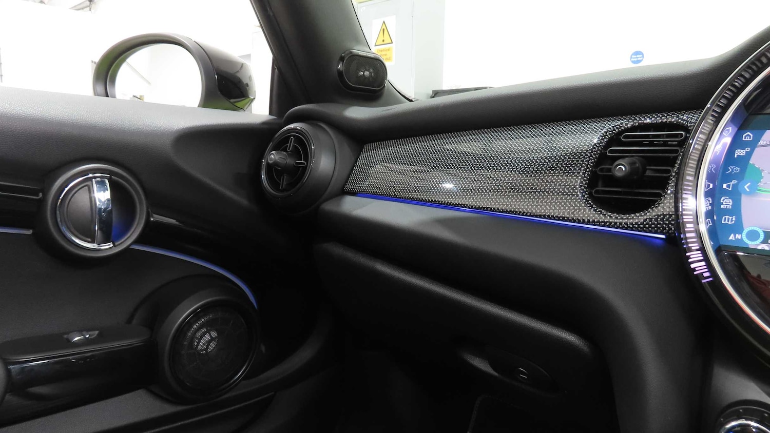 Used MINI Convertible 2022 for sale - 76842927: Photo 27