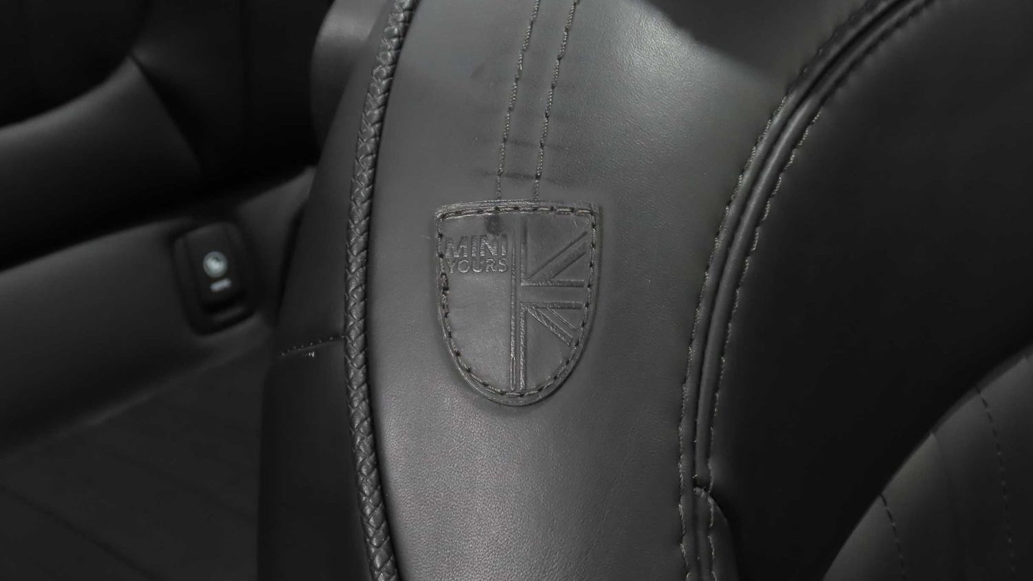 Used MINI Convertible 2022 for sale - 76842927: Photo 29