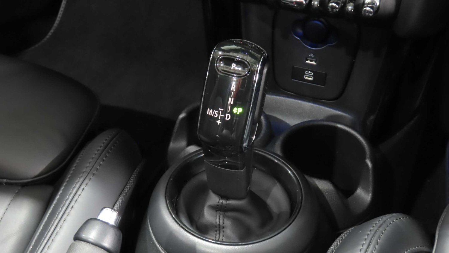 Used MINI Convertible 2022 for sale - 76842927: Photo 9