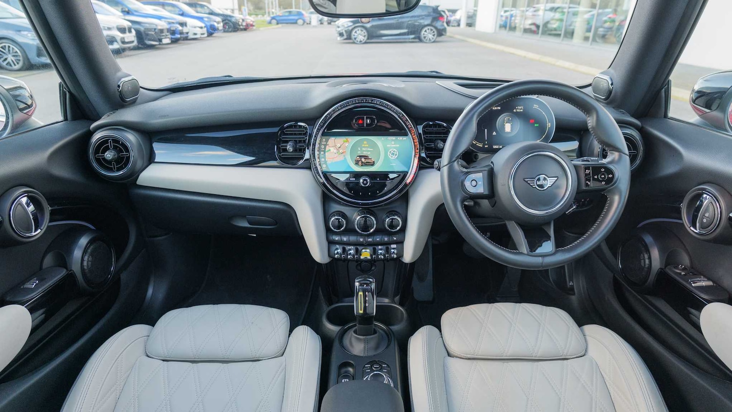 Used MINI Hatch 2023 for sale - 77943243: Photo 4