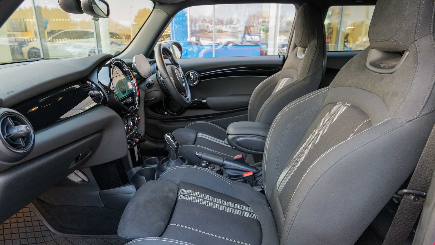 Used MINI Hatch 2023 for sale - 77601128: Photo 28