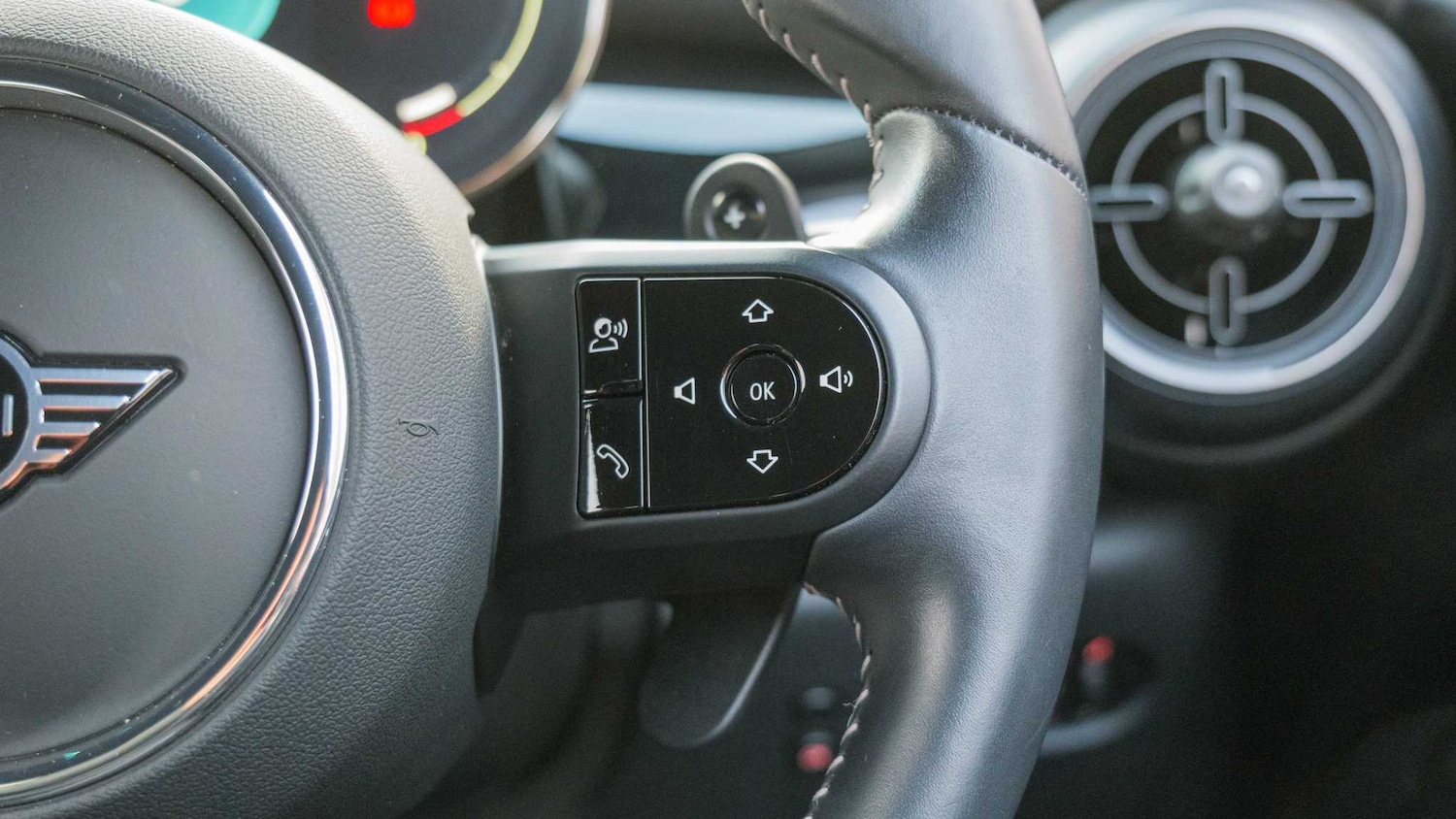 Used MINI Hatch 2023 for sale - 77601128: Photo 33