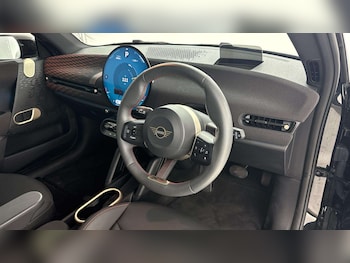 Used MINI Cooper 2024 for sale - 79251324: Photo