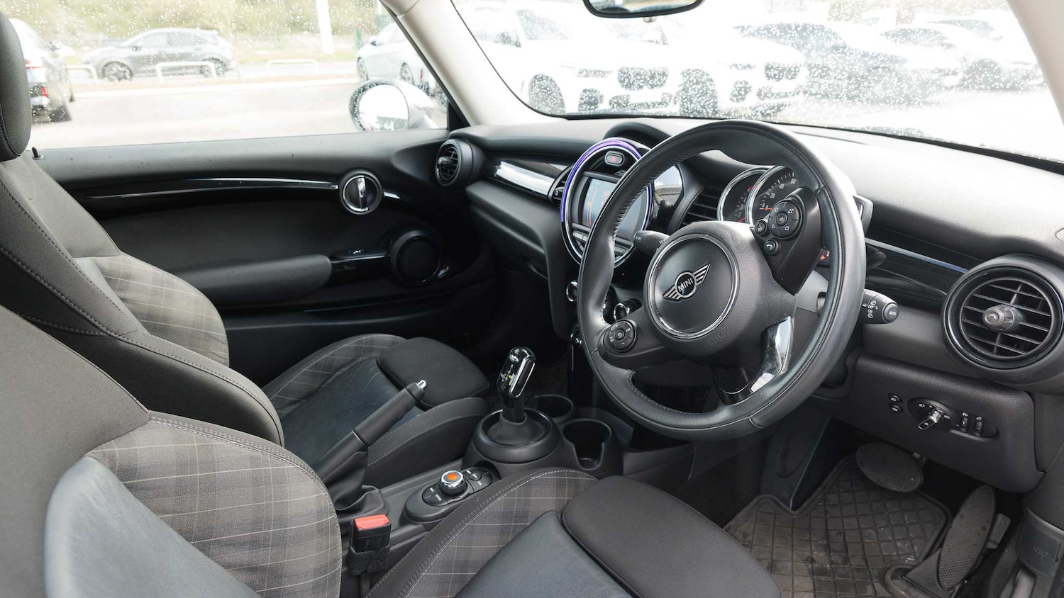 Used MINI Hatch 2018 for sale - 78118959: Photo 6