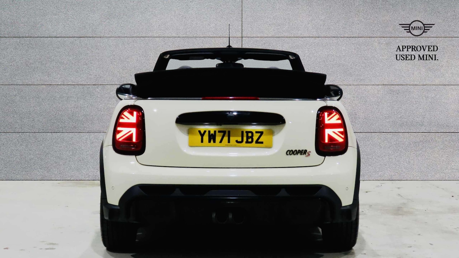 Used MINI Convertible 2021 for sale - 76842990: Photo 15