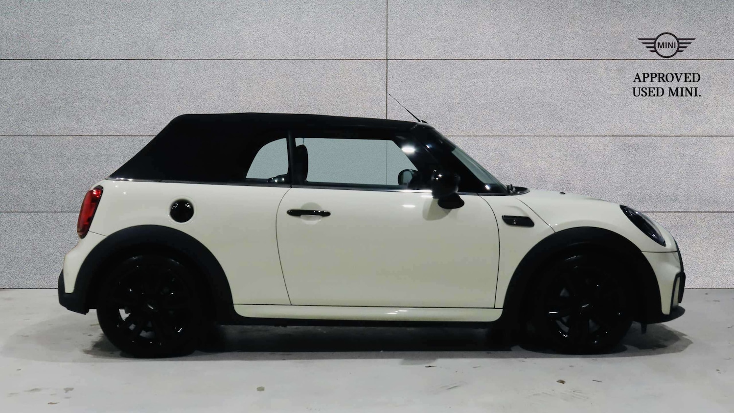 Used MINI Convertible 2021 for sale - 76842990: Photo 17