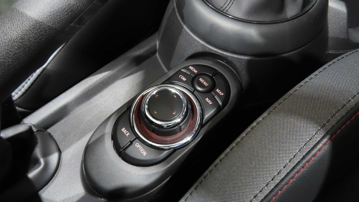 Used MINI Convertible 2021 for sale - 76842990: Photo 31