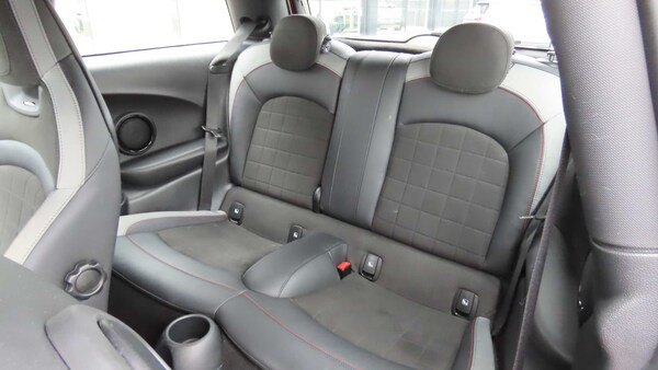 Used MINI Hatch 2023 for sale - 76298294: Photo 11