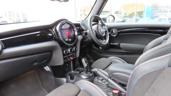 Used MINI Hatch 2023 for sale - 76298294: Photo 7