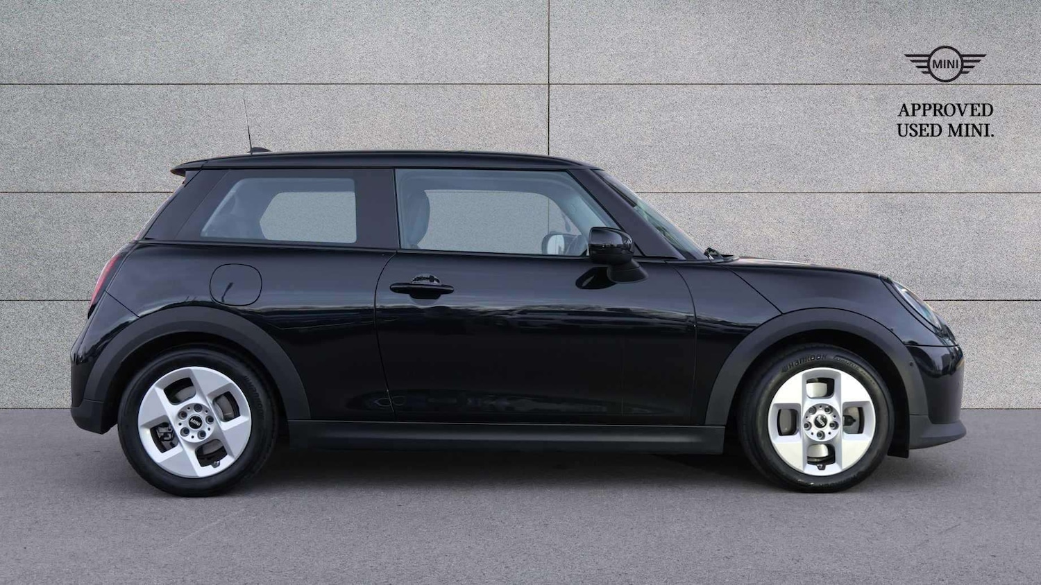 Used MINI Cooper 2024 for sale - 77686571: Photo 3