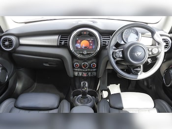 Used MINI Hatch 2020 for sale - 78378733: Photo