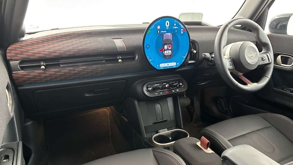 Used MINI Cooper 2025 for sale - 76298431: Photo 6