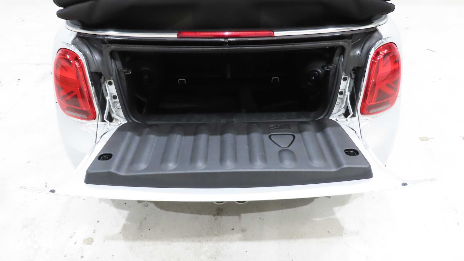 Used MINI Convertible 2022 for sale - 76648879: Photo 13