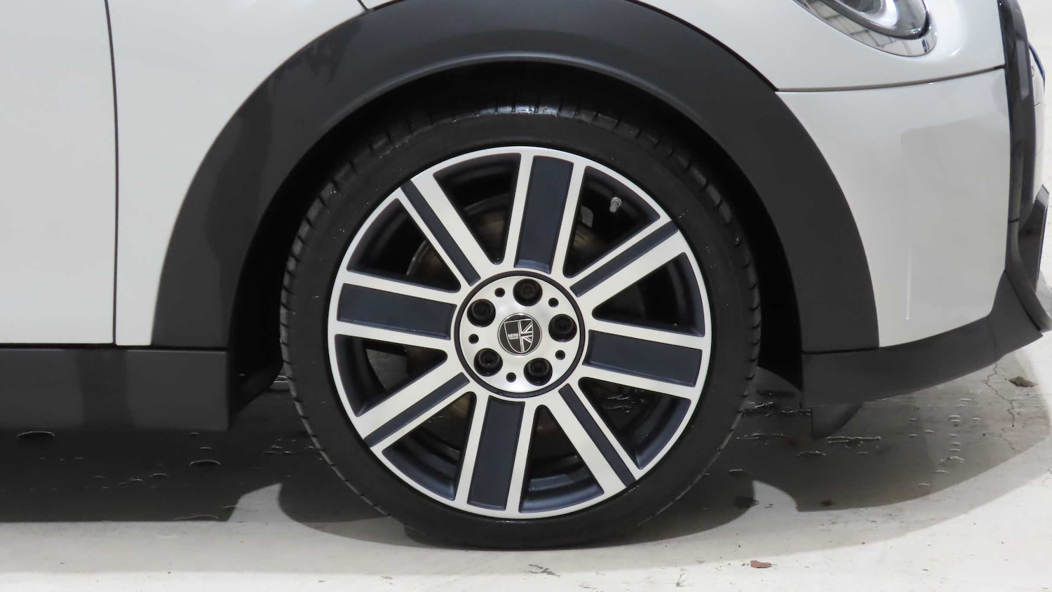 Used MINI Convertible 2022 for sale - 76648879: Photo 14