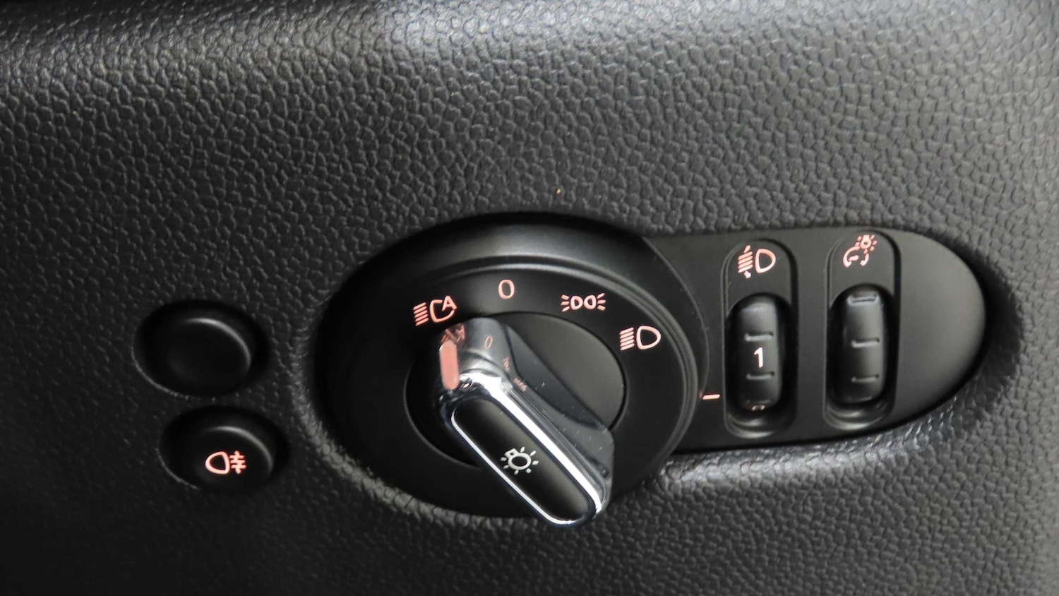 Used MINI Convertible 2022 for sale - 76648879: Photo 19