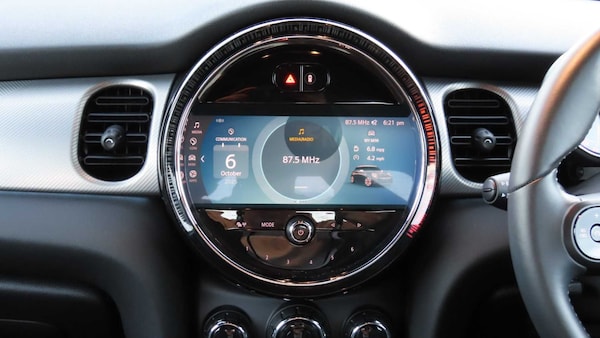 Used MINI Hatch 2022 for sale - 76205184: Photo 7