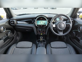 Used MINI Hatch 2022 for sale - 79204644: Photo