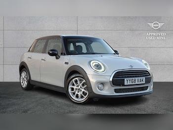 Used MINI Hatch 2018 for sale - 79397602: Photo