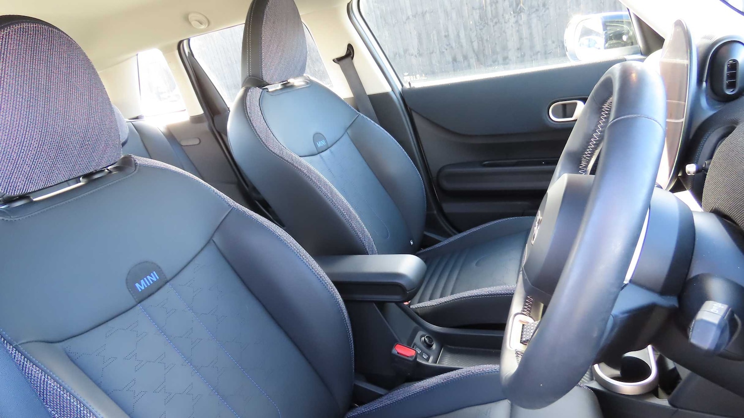 Used MINI Cooper 2024 for sale - 76373757: Photo 11
