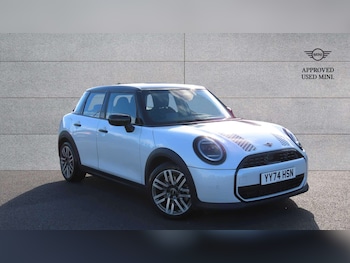 2024 - 1.5 C Classic 5dr Auto