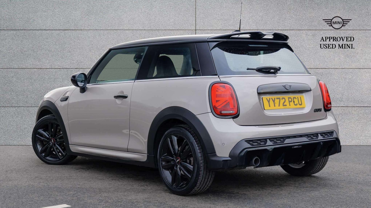 Used MINI Hatch 2023 for sale - 77134803: Photo 2