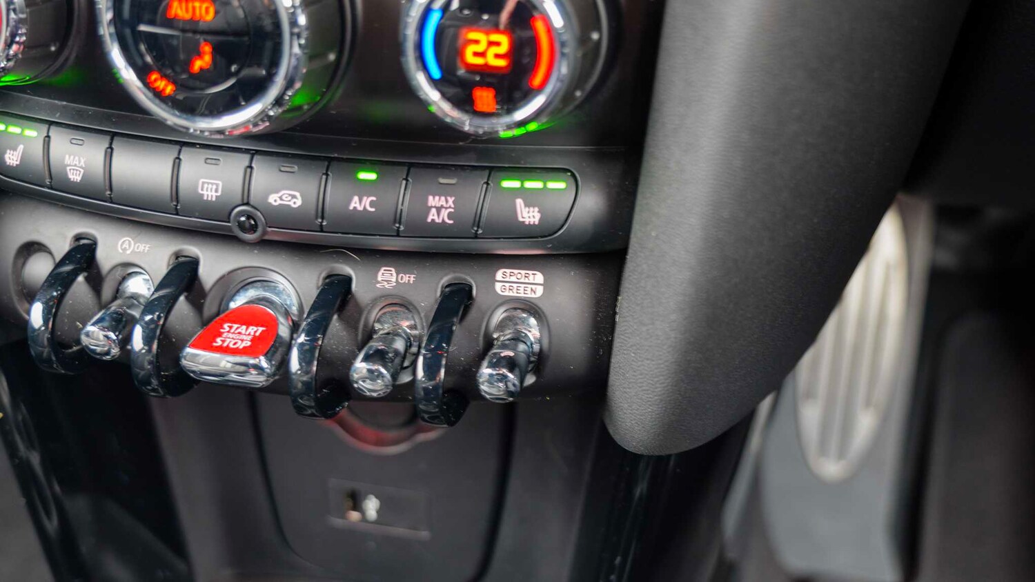 Used MINI Hatch 2023 for sale - 77134803: Photo 32