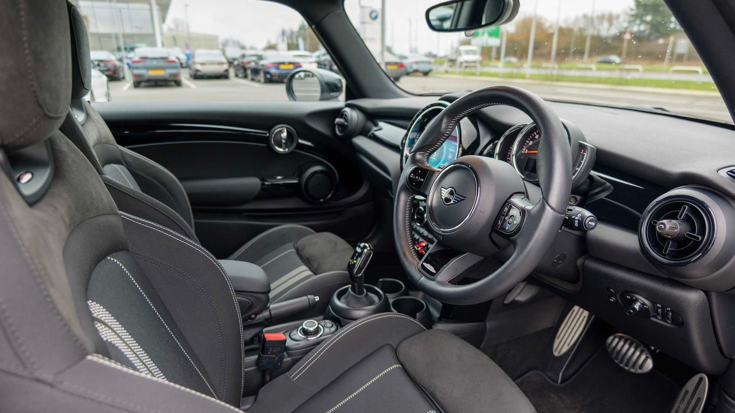 Used MINI Hatch 2023 for sale - 77134803: Photo 6