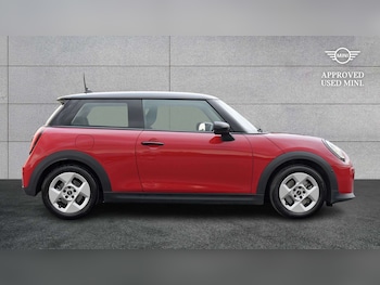 Used MINI Cooper 2025 for sale - 79040241: Photo
