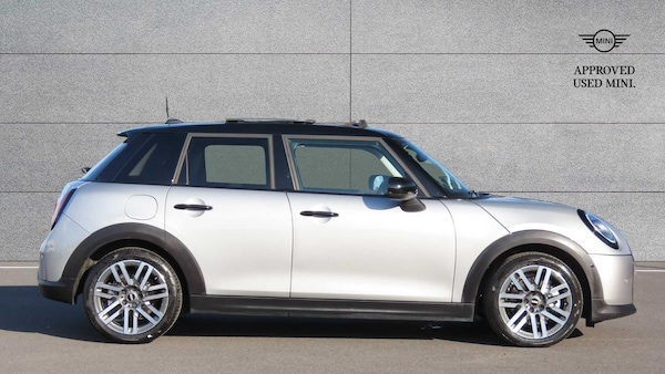 Used MINI Cooper 2025 for sale - 75480561: Photo 3