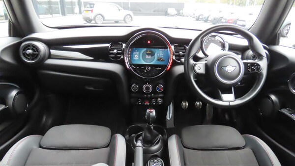 Used MINI Hatch 2021 for sale - 76298458: Photo 4