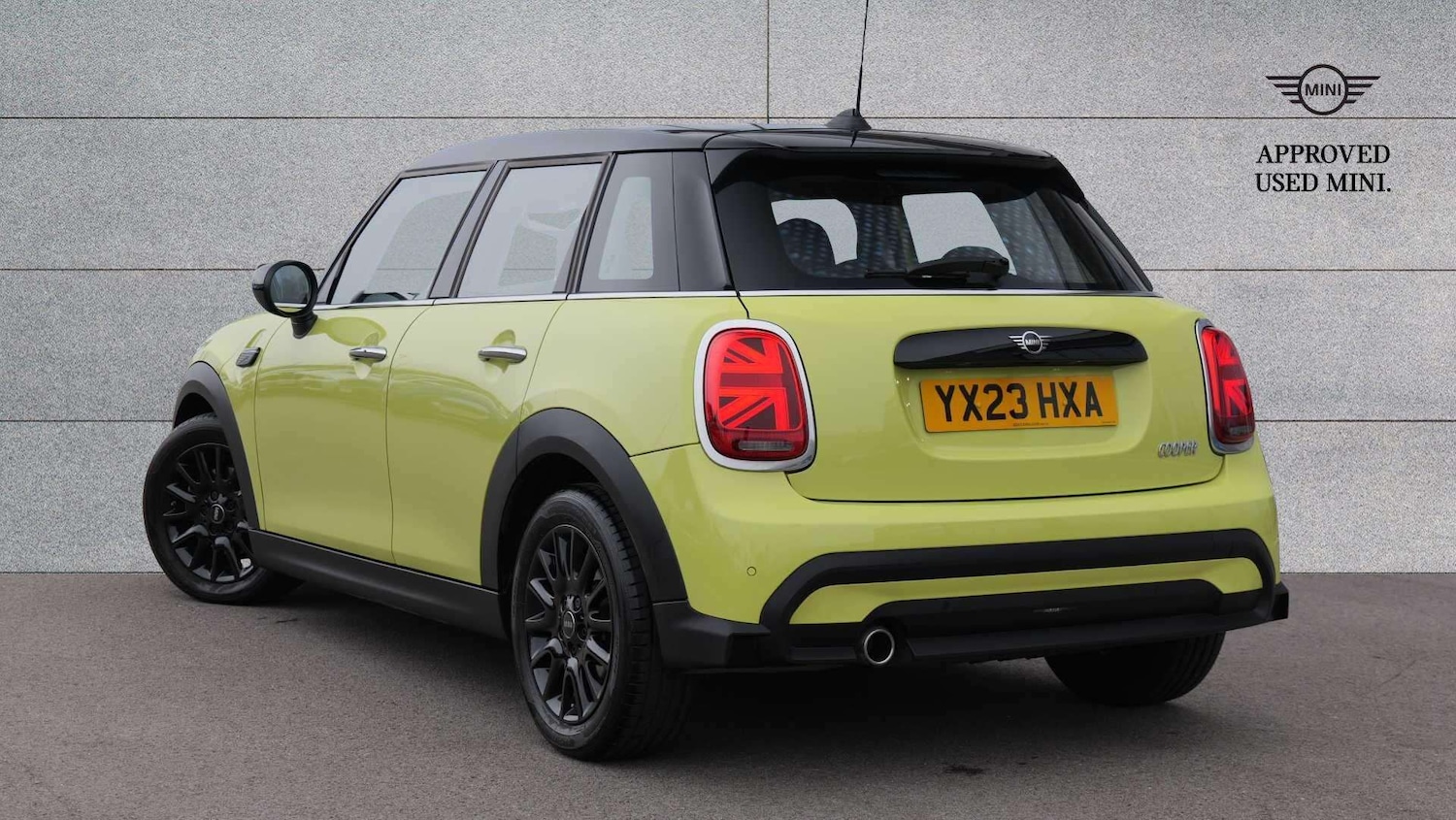 Used MINI Hatch 2023 for sale - 77810820: Photo 2