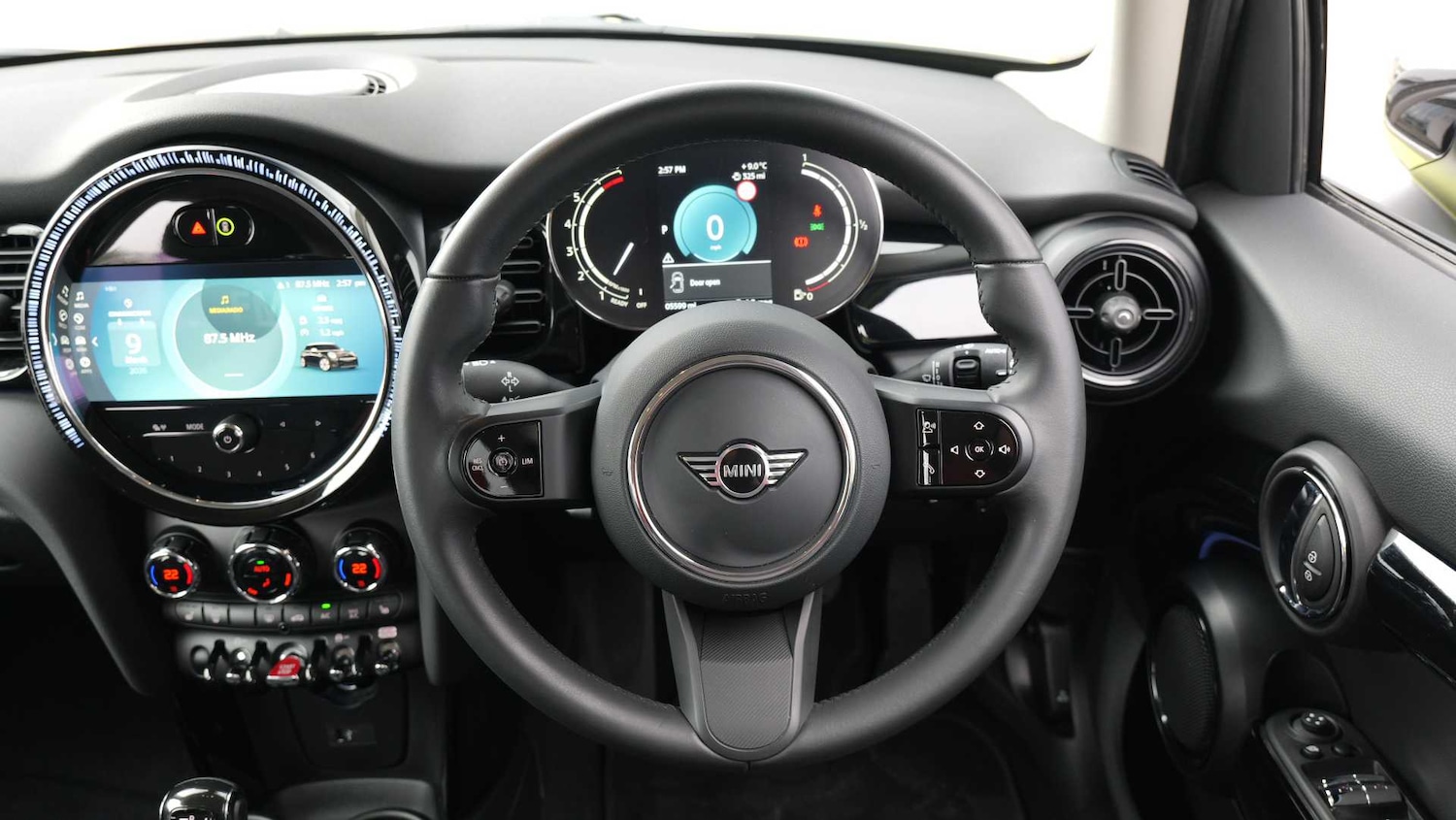 Used MINI Hatch 2023 for sale - 77810820: Photo 5