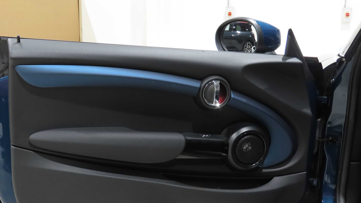 Used MINI Convertible 2020 for sale - 76789440: Photo 27