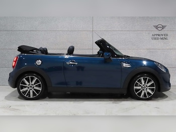 Used MINI Convertible 2020 for sale - 76789440: Photo