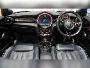Used MINI Convertible 2020 for sale - 76789440: Photo