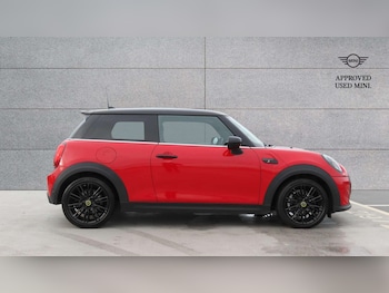 Used MINI Hatch 2022 for sale - 78037712: Photo