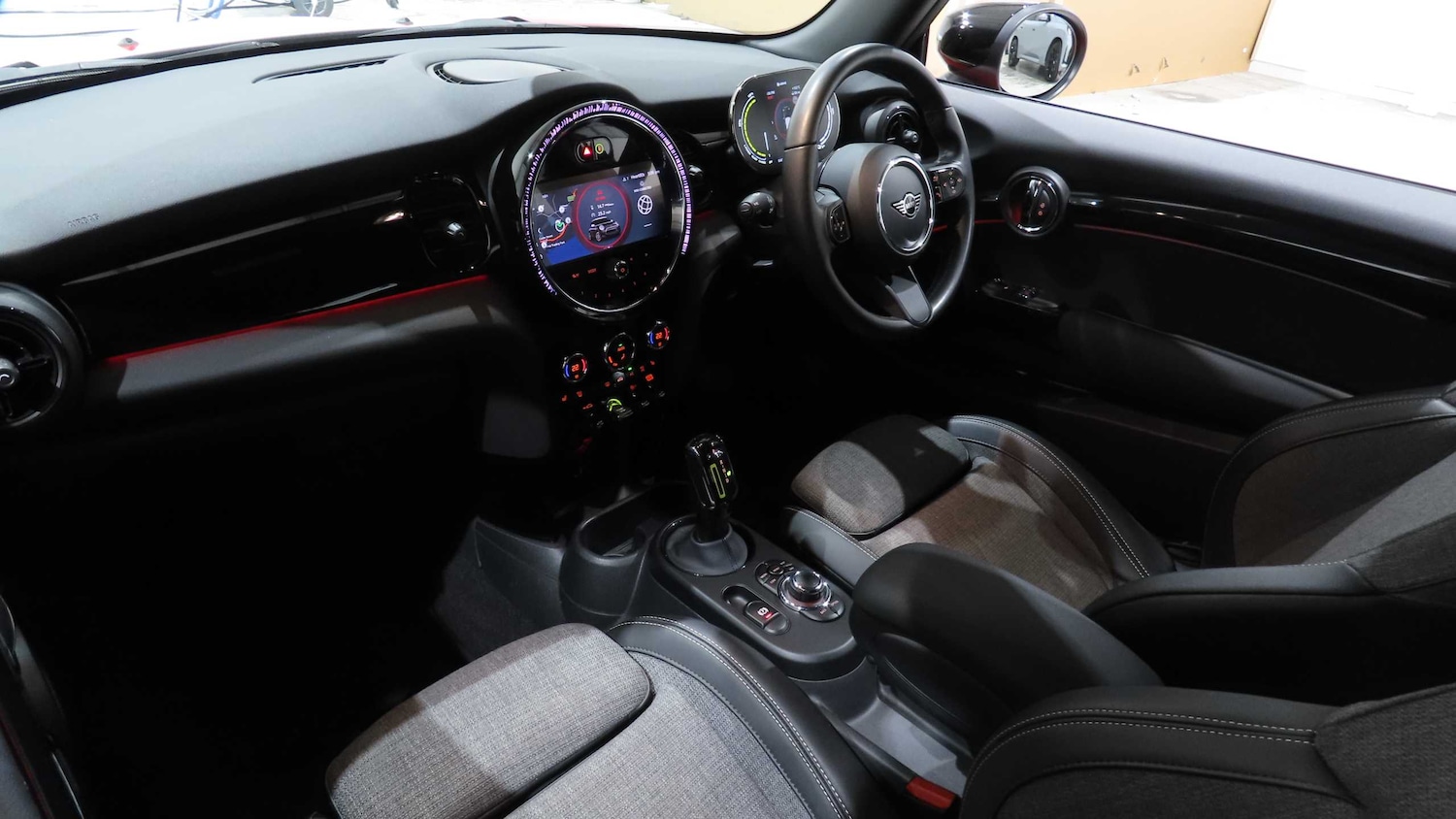 Used MINI Hatch 2021 for sale - 76929040: Photo 17