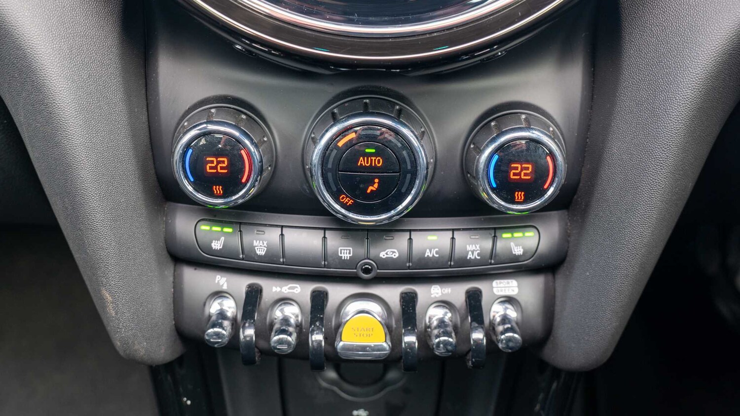 Used MINI Hatch 2023 for sale - 77601349: Photo 32