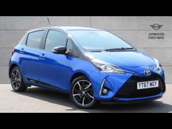 2017 - 1.5 VVT-i Blue Bi-tone 5dr