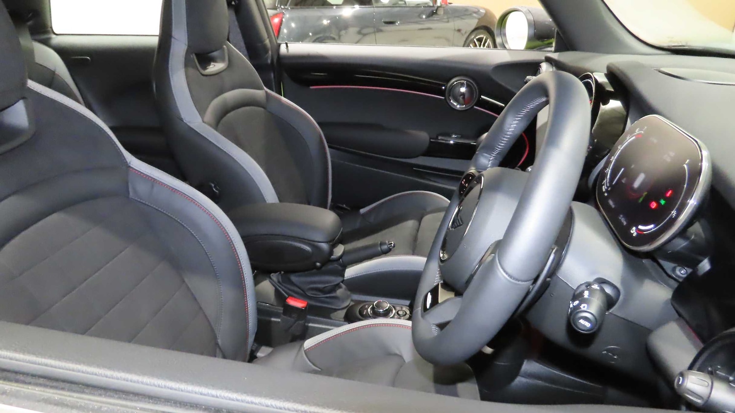 Used MINI Hatch 2023 for sale - 76827626: Photo 11