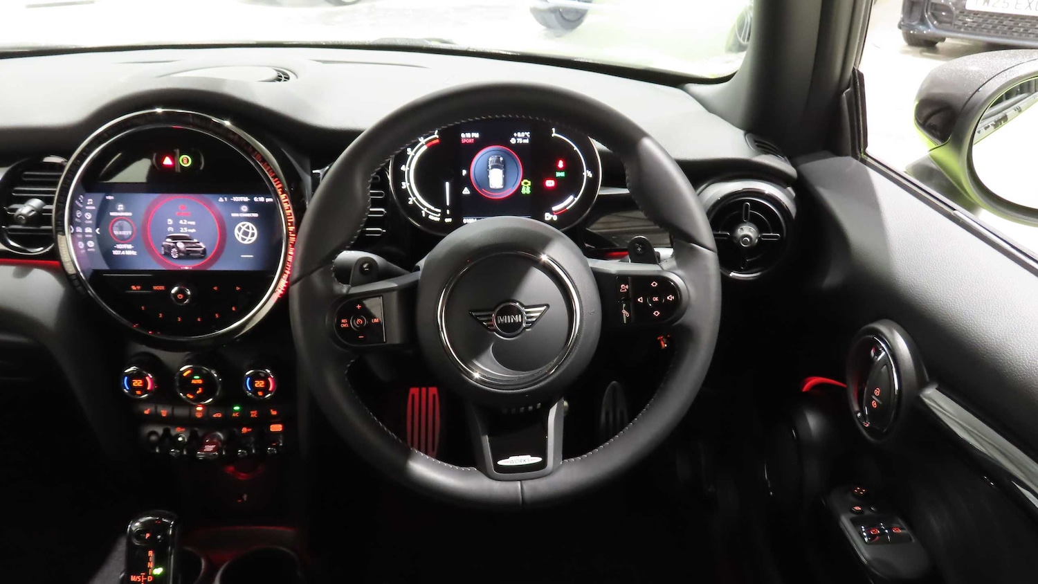 Used MINI Hatch 2023 for sale - 76827626: Photo 5