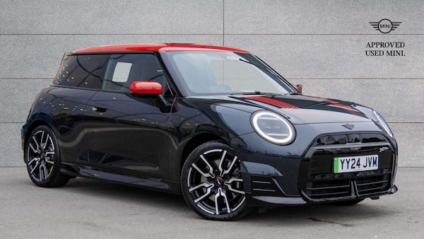 Used MINI Cooper 2024 for sale - 76310761: Photo 1