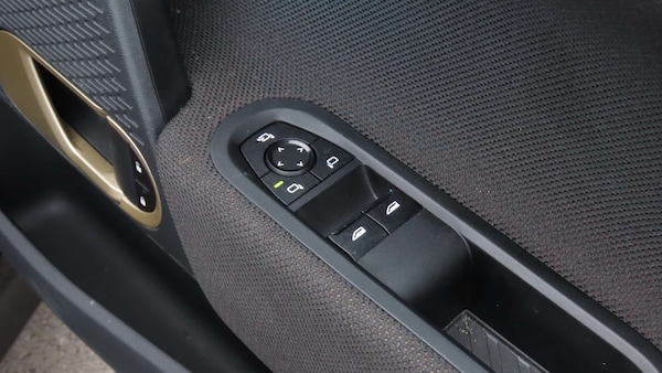Used MINI Cooper 2024 for sale - 76310761: Photo 31