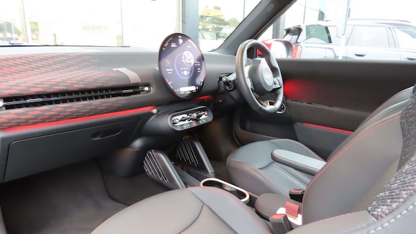 Used MINI Cooper 2024 for sale - 76310761: Photo 7