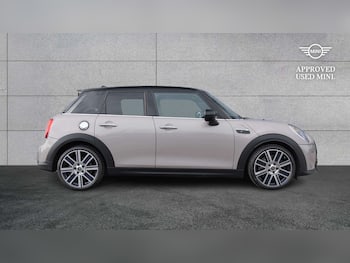 Used MINI Hatch 2022 for sale - 79716131: Photo