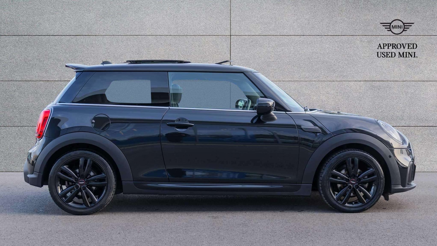 Used MINI Hatch 2023 for sale - 77601216: Photo 3