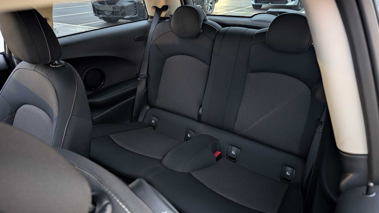 Used MINI Hatch 2023 for sale - 76540869: Photo 12