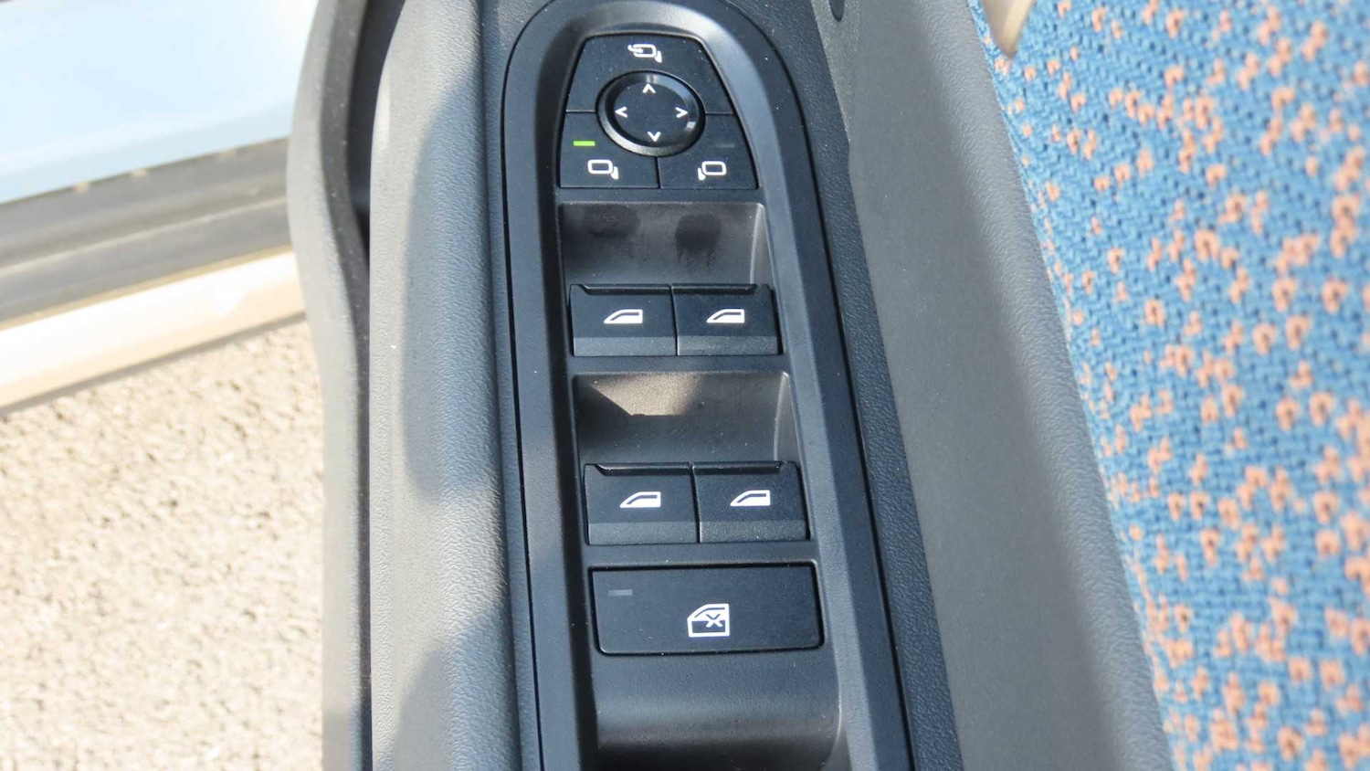 Vehicle 28