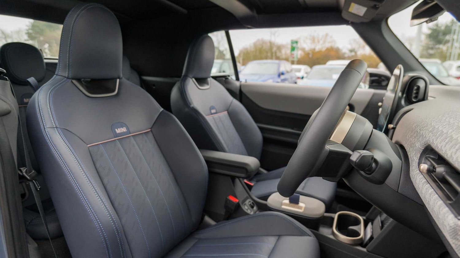 Used MINI Cooper 2025 for sale - 77635071: Photo 11